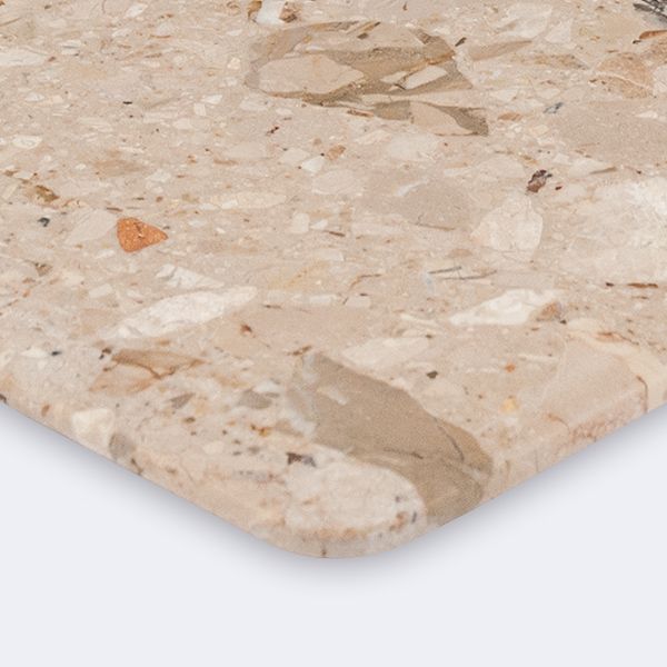 Sobre o tablero de mesa para restaurantes y hostelería en composite aglomerado de mármol. Mezcla de mármoles y resinas para mesas de restaurantes elegantes.