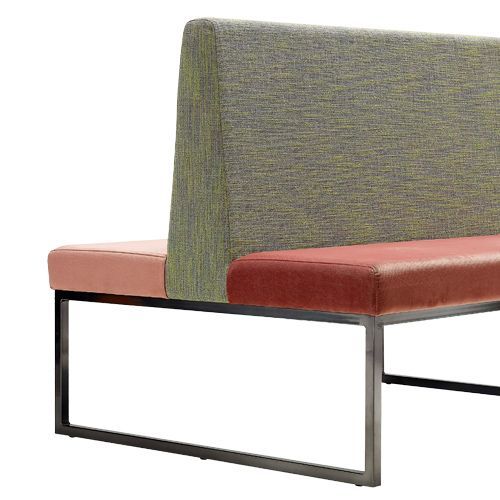 El modelo DELIA 100 BDD  es un tipo de bancada doble para hostelería. Esta colección se caracteriza por su diseño sencillo