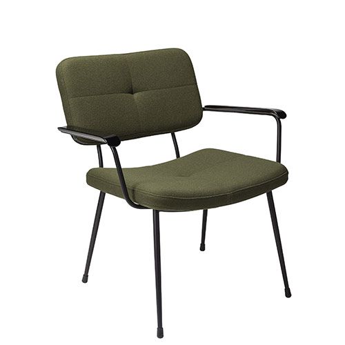 Butaca baja estructura en acero con asiento y respaldo tapizado a elegir.