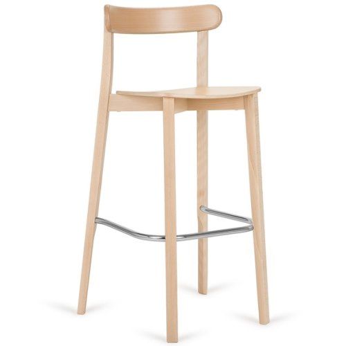 El taburete IKKO TB está fabricado en madera maciza con asiento contrachapado y con posibilidad de tapizar el asiento. Es una línea moderna y funcional perfecta para cualquier proyecto de barra de bar