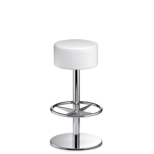 Taburete tapizado alto LOTUS para restaurante. Un diseño de asiento tapizado perfecto para barras de bar que además apuesta por el máximo confort incluyendo un reposapiés integrado en la estructura metálica lacada o cromada. Pie central de baso redonda.