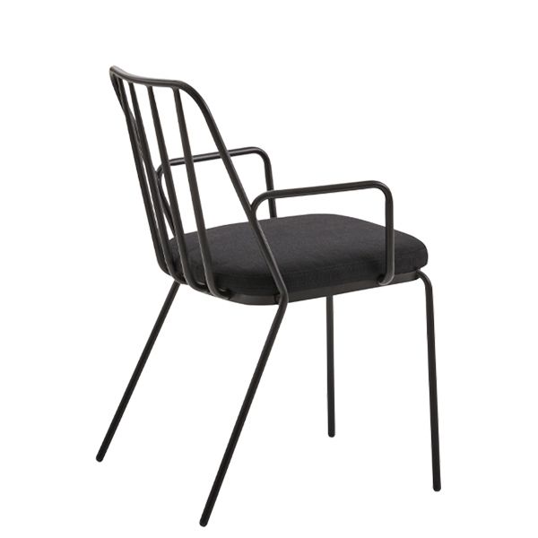 Silla con brazos estructura metálica lacada con opción de tratamiento para exterior