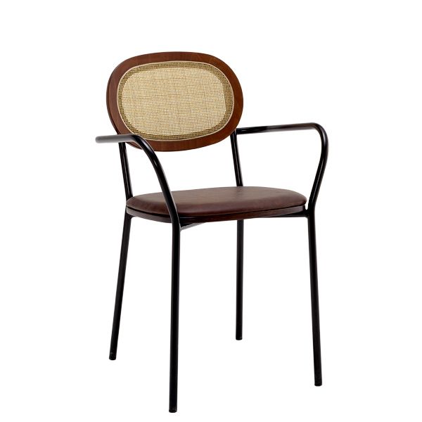 Sillón apilable con estructura en tubo metálico