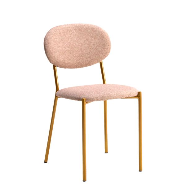 Silla apilable con estructura en tubo metálico