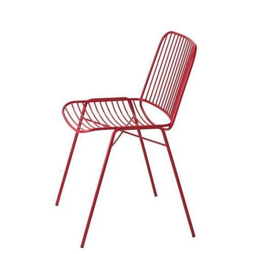 SHADE SI es una silla para terrazas y restaurantes totalmente fabricada en acero galvanizado con un aspecto industrial y a la vez moderno y actual. Es una silla fácil de apilar