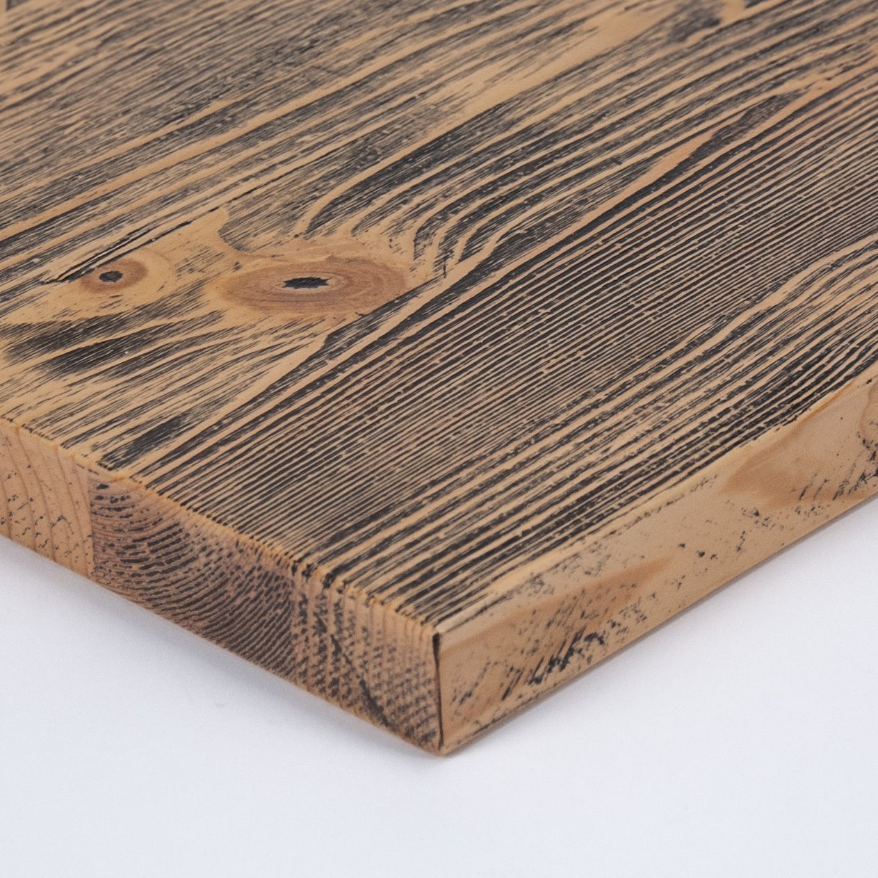 Sobre o tablero de mesa en madera vintage para hostelería y restaurantes. Sobre de mesa en pino alistonado envejecido y tratado teñido color a elegir.