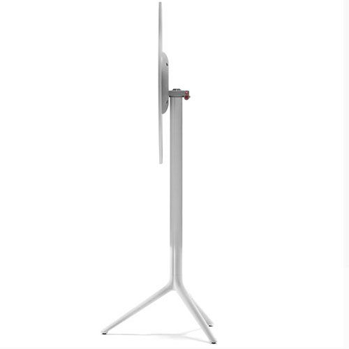 Pié de mesa alto plegable para hostelería con estructura de aluminio con múltiples posibilidades de color.