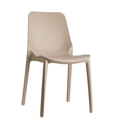 Silla apilable de polipropileno para hostelería exterior