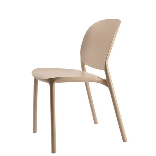 Silla apilable de polipropileno reciclado para hostelería