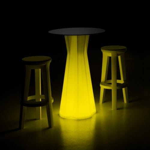 Mesa Alta de Polietileno para Exteriores – Diseño Moderno