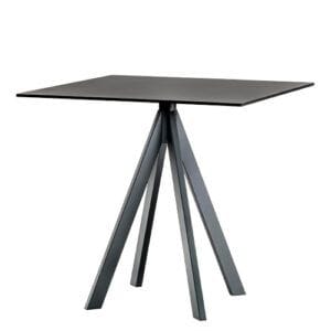 pie de mesa Arki de Pedrali de cuatro patas para terrazas de hostelería