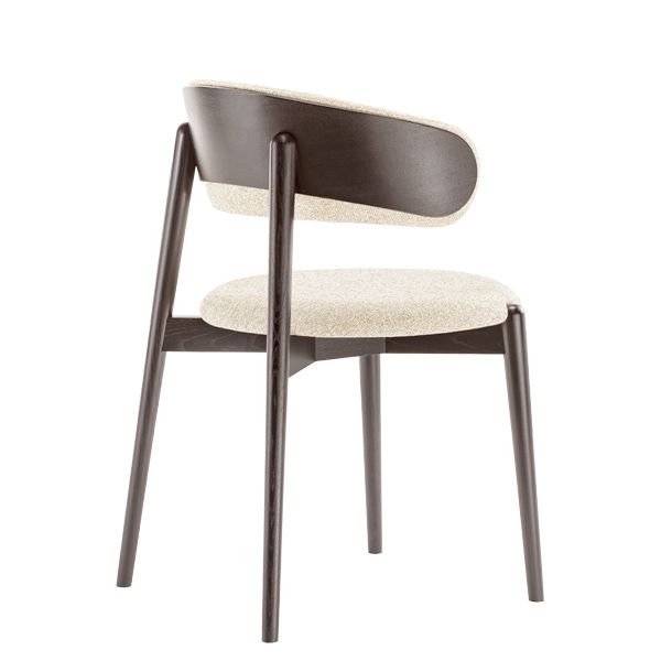Sillón de madera tapizada con respaldo envolvente para hostelería