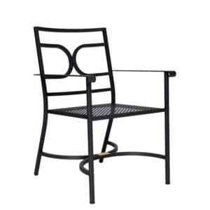 Sillón de acero para hostelería con diseño clásico y elegante