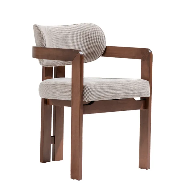 Sillón Estrella Magari Design con estructura de madera de haya y tapizado