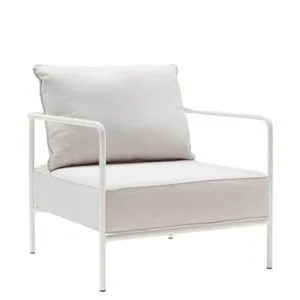 Sillón tapizado metálico con estructura tubular ligera