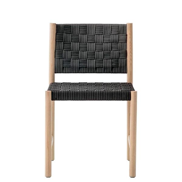 Silla de interior en madera con asiento tapizado