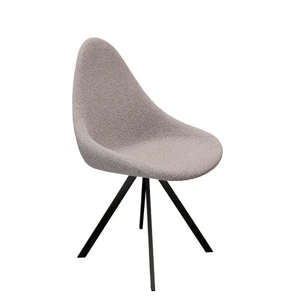 Silla tapizada con base metálica