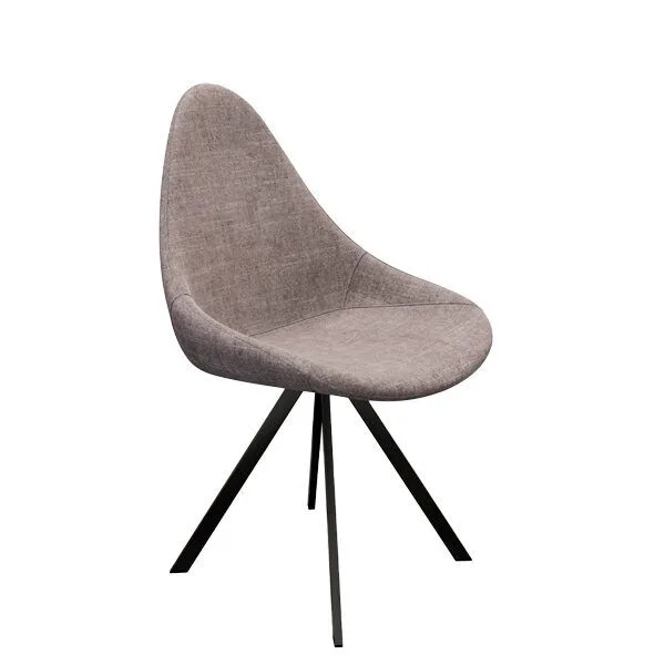 Silla tapizada con base metálica