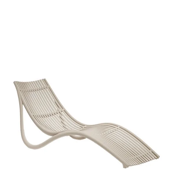 tumbona Ibiza Vondom curvas ergonómicas en polipropileno reciclable