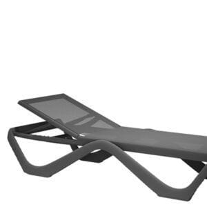 tumbona Love Vondom diseño orgánico en polipropileno reciclable