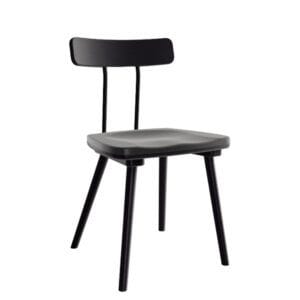 Silla de madera con asiento de polipropileno duradero