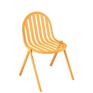 Silla apilable de acero lacado para terrazas de hostelería