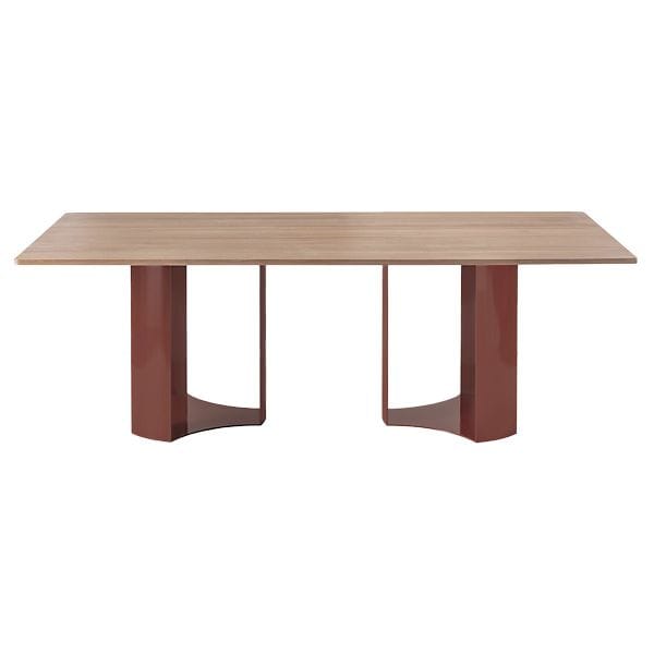 Mesa grande de diseño para hostelería con estructura en acero