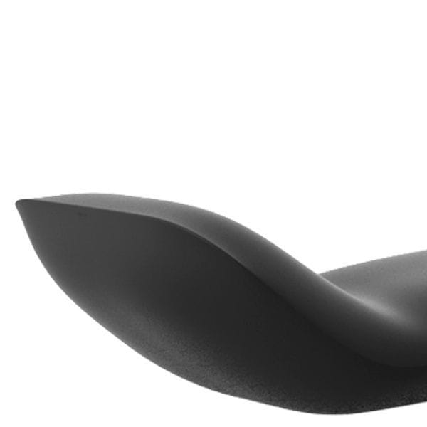 detalle del diseño ergonómico de la tumbona Pillow Vondom