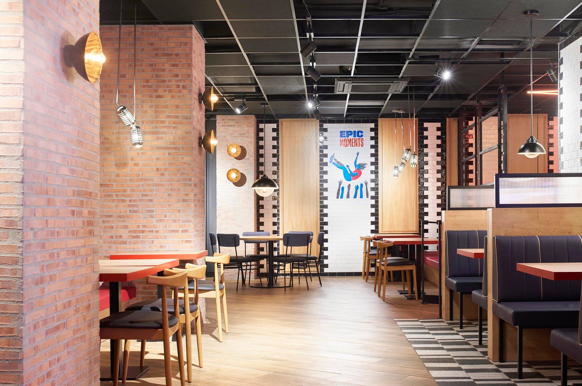 Proyecto Fosters hollywood Ingenia Contract 2