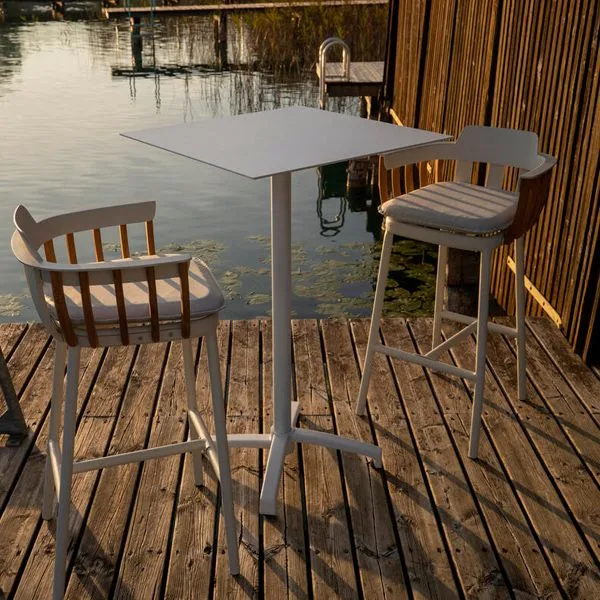 Taburete de exterior para hostelería en aluminio y teca