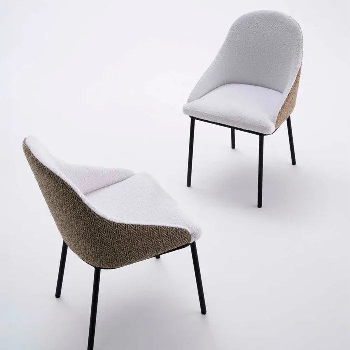 Silla tapizada patas metálicas para hostelería