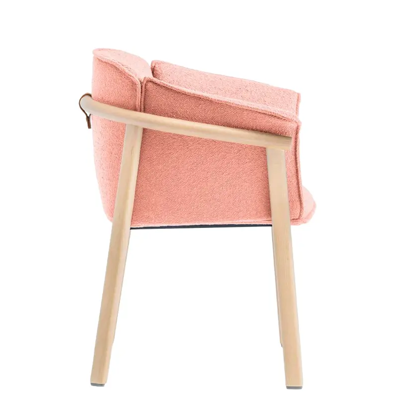 Sillón Lamorisse wood 3687 de Pedrali para hostelería lateral