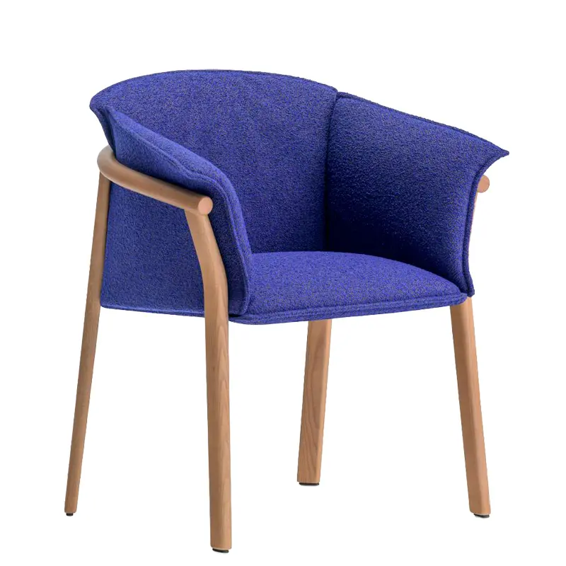 Sillón Lamorisse wood 3687 de Pedrali para hostelería