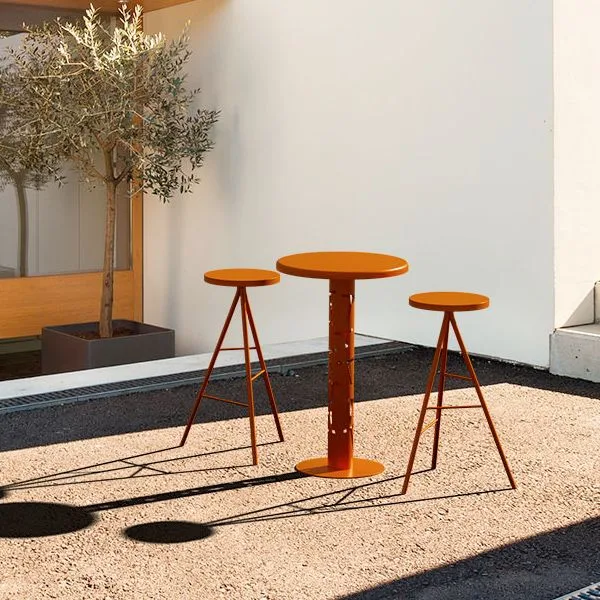 Mesa redonda de diseño estructura metálica para terrazas