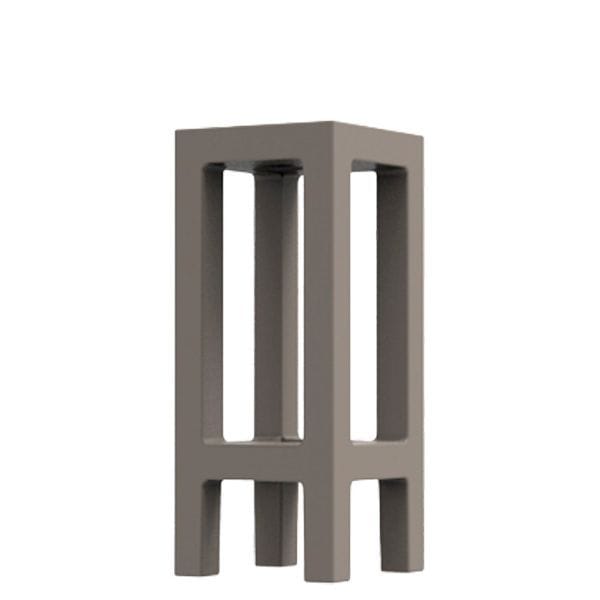 taburete Jut Vondom en polietileno reciclable