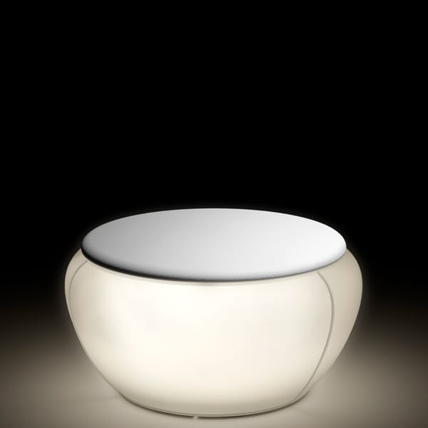 Mesa baja plástico Plust Vela coffee table con luz