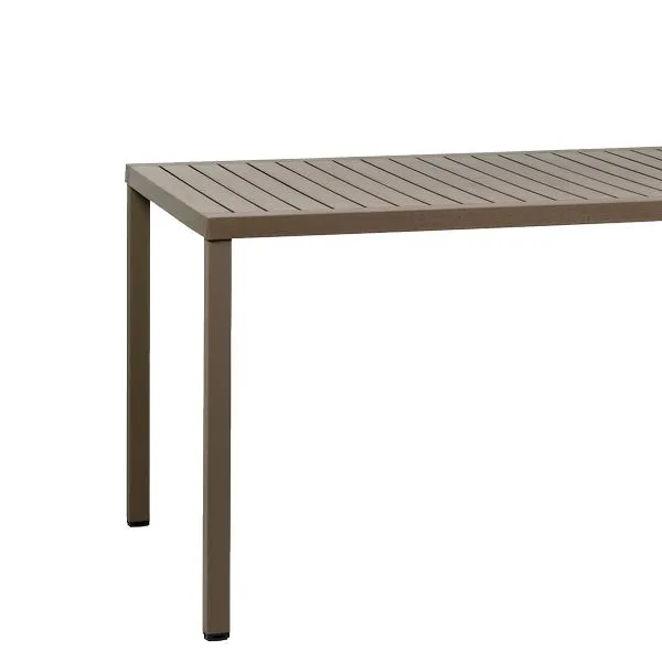 Tablero DurelTop resistente de la mesa Cubbe 140