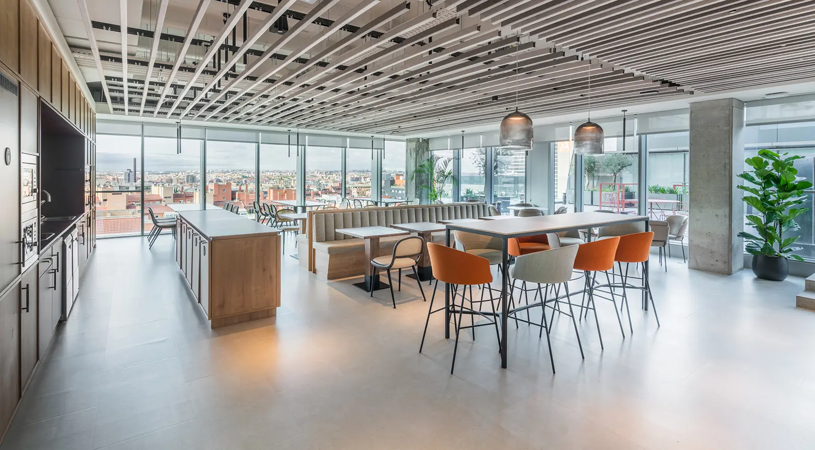 Proyecto oficinas utopicus colonial sfl comedor ingenia contract