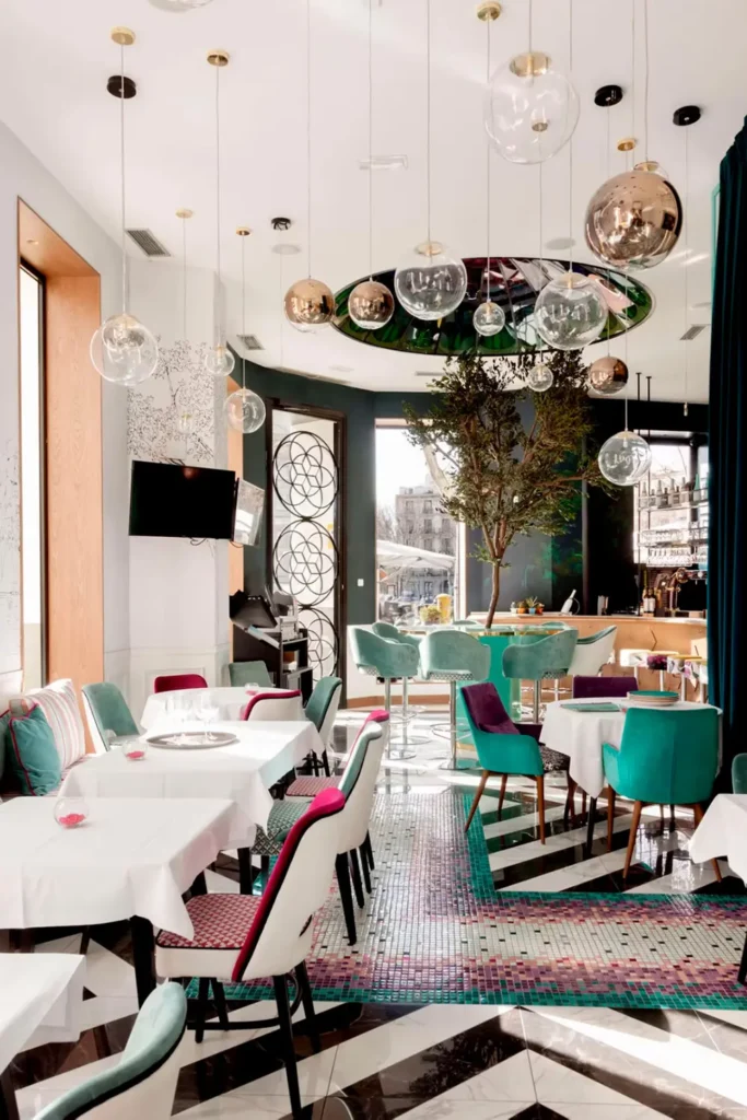 Proyecto restaurante Puerta de Alcalá salón y entrada