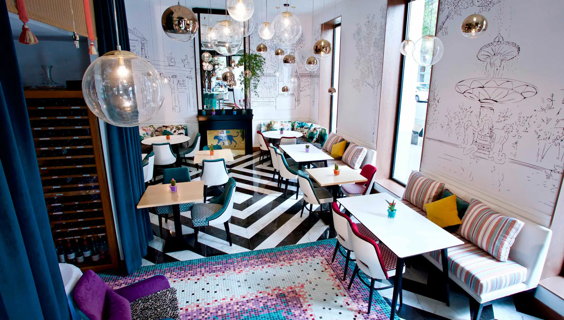proyecto restaurante puerta de alcala salon mesas sillas coloridas