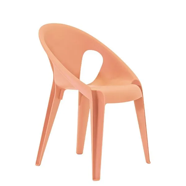Bell Chair Magis en polipropileno reciclado, diseño contemporáneo y sostenible