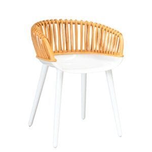 Silla Cyborg Club Magis con estructura de policarbonato y respaldo de mimbre natural