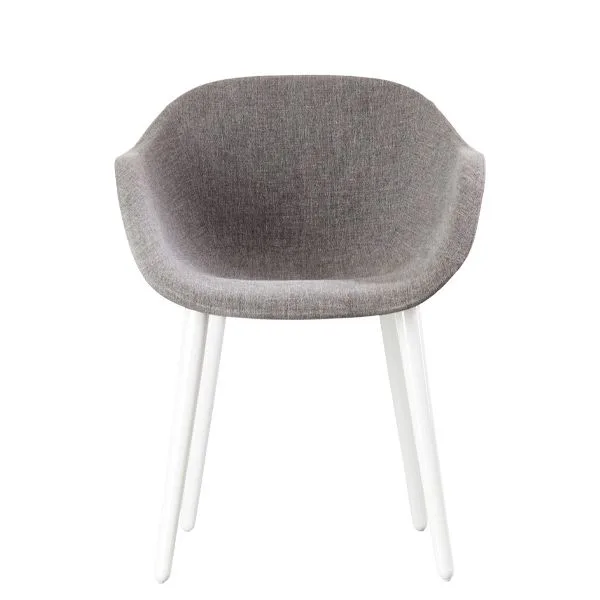 Silla Cyborg Lady Magis con estructura en policarbonato y asiento tapizado ignífugo