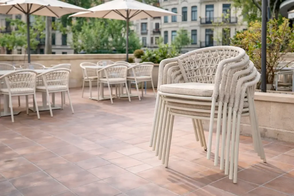 silla sillon apilable terraza hosteleria panarea pedrali