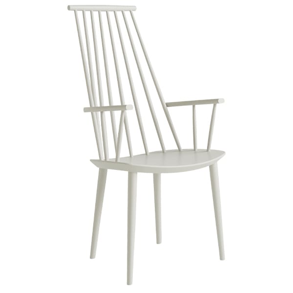 Sillón J Series 110 de Hay en madera maciza