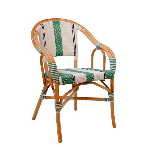 Sillón de ratán Taggia con estructura de caña natural
