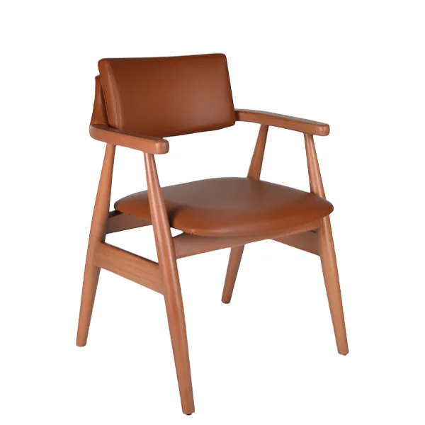Sillón tapizado Ocho en madera de haya