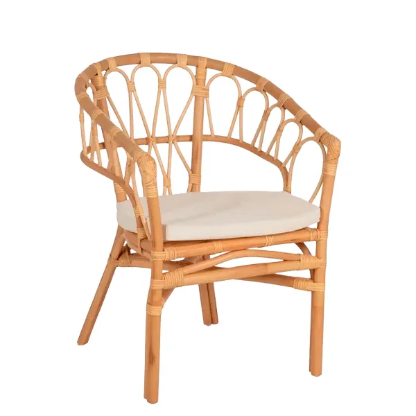 Sillón trenzado Ralon en ratán natural