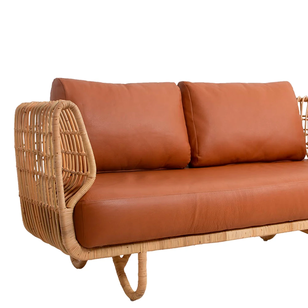 sofa nest caneline