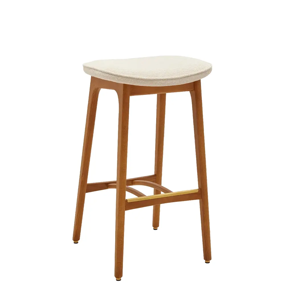 taburete madera fresno tapizado para hosteleria bares cafeterias brisa ingenia contract
